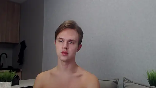 MartinMendez online show from November 1, 8:16 am