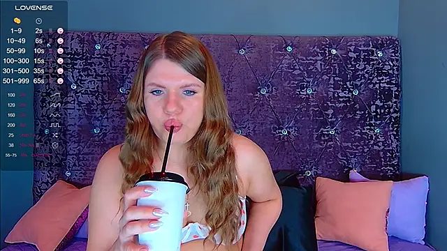 NoraBigAss online show from February 11, 1:31 am