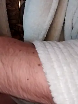 LoGaNfree88 online show from March 17, 1:21 am