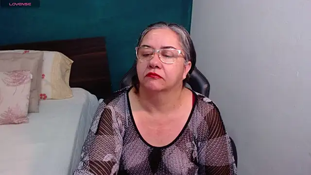 scaelettdubois online show from March 14, 3:34 am