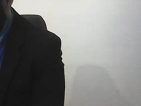 Snapshot of Kalel17073 chatting on June 9, 3:56 pm Kalel17073 online show from June 9, 3:56 pm
