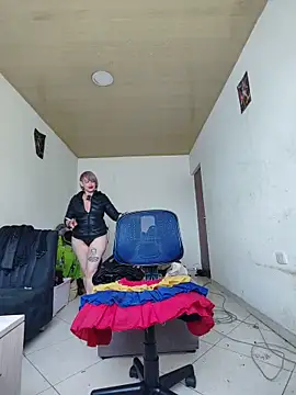 sexymarilyncolombia online show from May 23, 2:32 pm