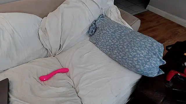 EmoDream1998 online show from January 26, 3:06 am