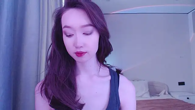 Snapshot of _luna_022 chatting on December 20, 4:53 am luna 022 online show from December 20, 4:53 am