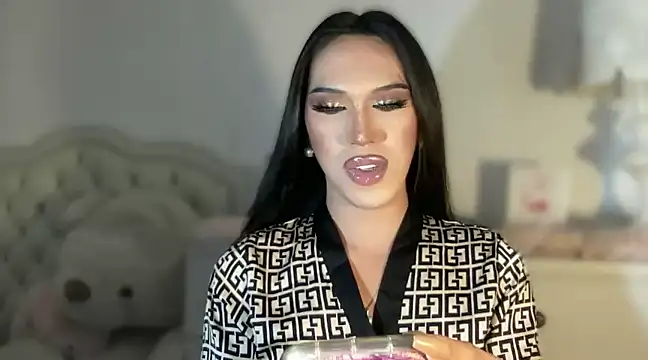 Ts glamxxxx online show from March 11, 9:56 am