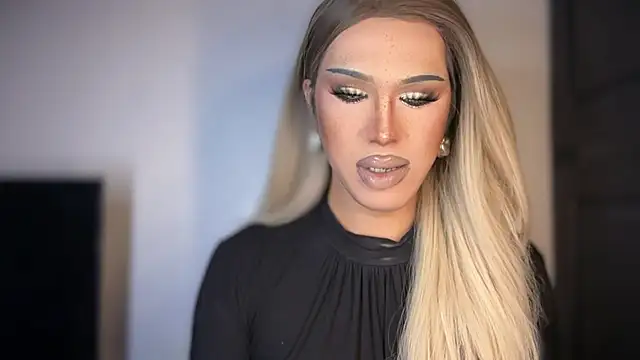 Ts glamxxxx online show from January 18, 2:04 am