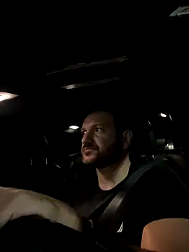 Snapshot of JonJ0 chatting on October 1, 8:20 am JonJ0 online show from October 1, 8:20 am