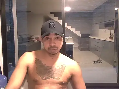 Juninho10c online show from November 4, 4:33 am