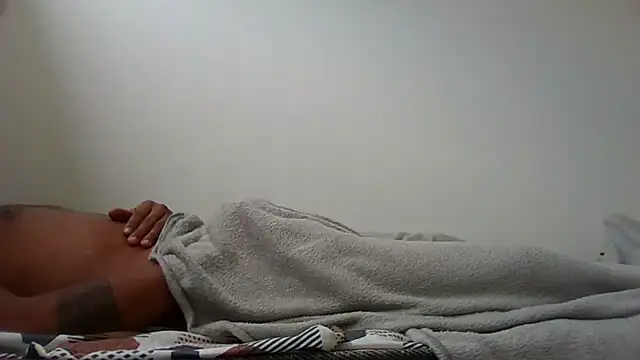 Juninho10c online show from December 22, 2:36 pm