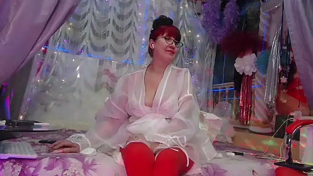 NightOrhideya online show from March 4, 12:29 am