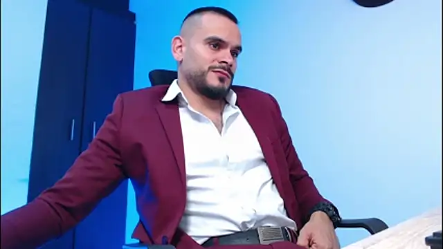 Snapshot of cowboyht chatting on February 2, 3:49 am cowboyht online show from February 2, 3:49 am