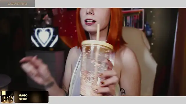 Snapshot of freya_sunny chatting on January 29, 11:41 am freya sunny online show from January 29, 11:41 am