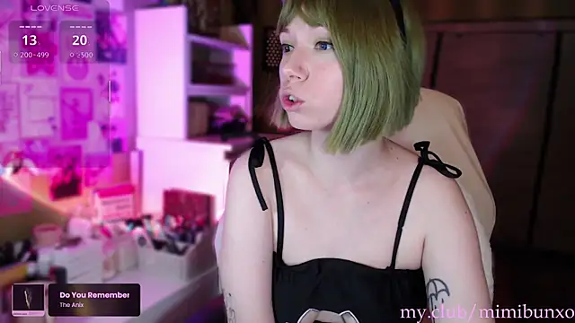 freya sunny online show from May 27, 5:04 am
