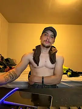 trippyski online show from November 4, 5:50 am