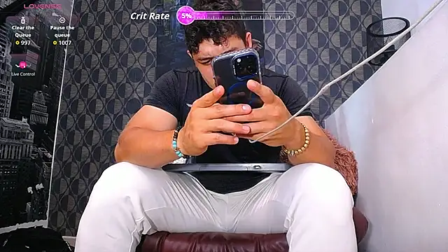 Leonsmoron online show from March 30, 11:17 pm