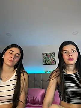 Layla Rachel online show from July 12, 9:28 pm