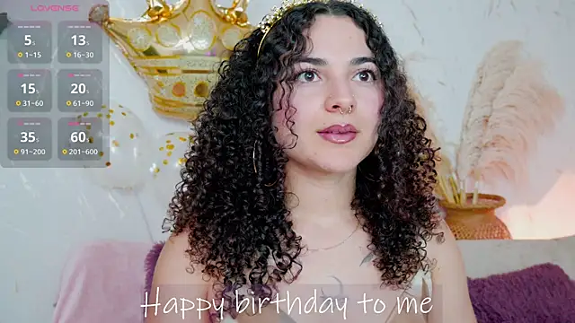 Snapshot of merida_bell18 chatting on June 28, 6:58 pm merida bell18 online show from June 28, 6:58 pm