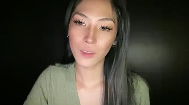 Snapshot of Bella_Gordon chatting on January 28, 6:07 pm Bella Gordon online show from January 28, 6:07 pm