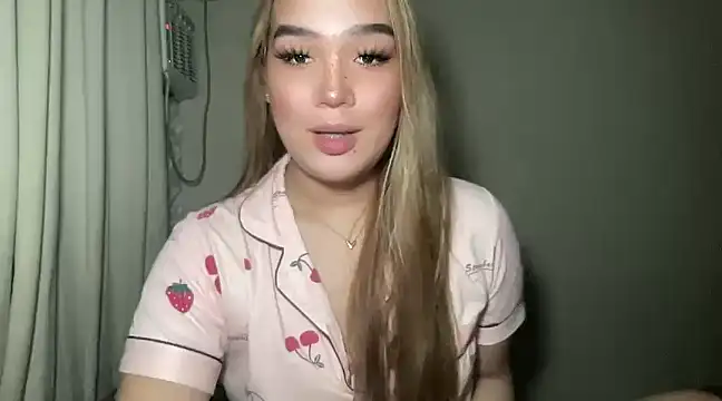 MissCataleyaxxx online show from December 26, 2:33 am