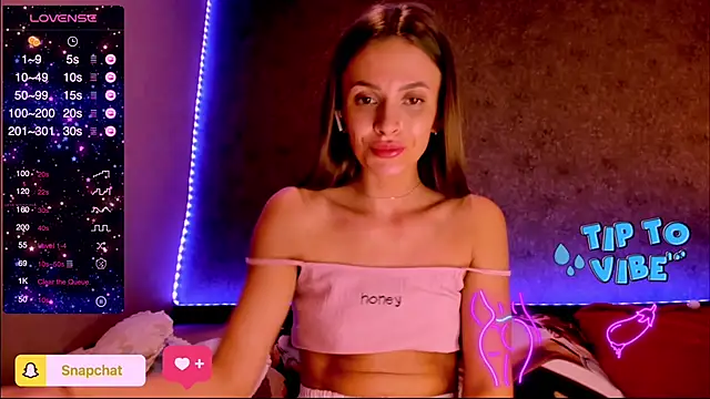 madina taher online show from February 11, 8:52 pm