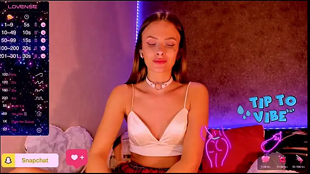 madina taher online show from February 13, 8:13 pm