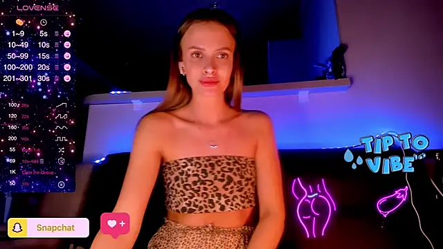 madina taher online show from February 20, 11:10 pm