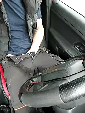 Snapshot of Xcoquinx chatting on March 18, 1:09 pm Xcoquinx online show from March 18, 1:09 pm