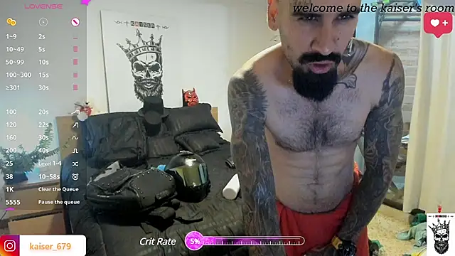 Snapshot of kaiser679_ chatting on January 22, 11:43 pm kaiser679 online show from January 22, 11:43 pm