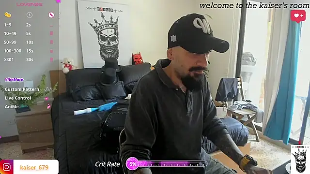 Snapshot of kaiser679_ chatting on January 23, 4:48 pm kaiser679 online show from January 23, 4:48 pm