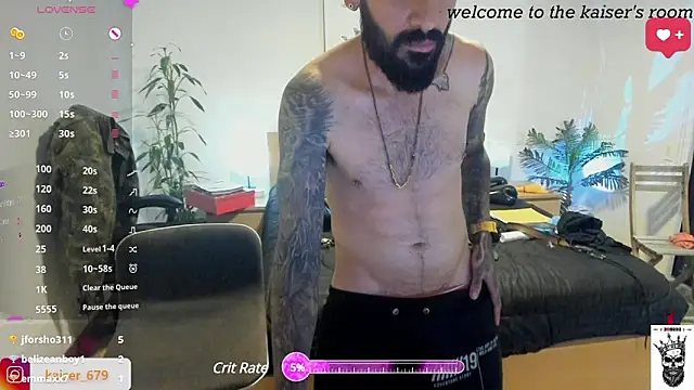 Snapshot of kaiser679_ chatting on March 12, 5:24 am kaiser679 online show from March 12, 5:24 am