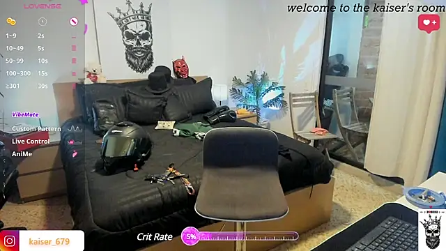 Snapshot of kaiser679_ chatting on March 13, 1:43 am kaiser679 online show from March 13, 1:43 am