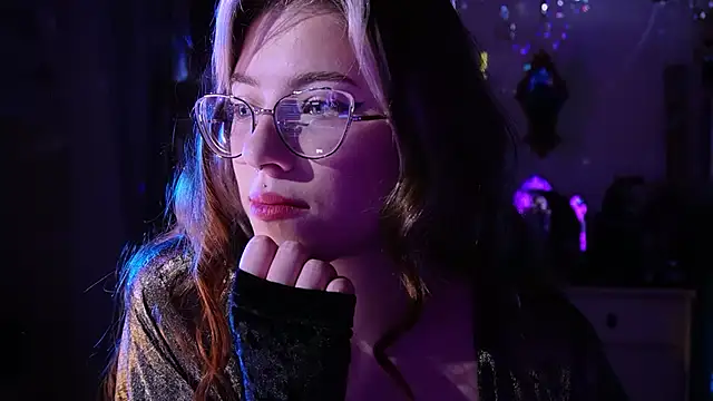 Scarlett Wanner online show from March 31, 7:58 pm