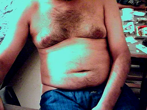 aksxi1 online show from December 1, 9:20 pm