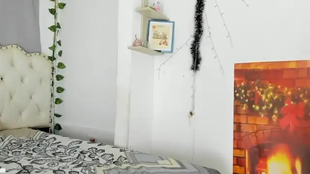 khalyn jenner online show from December 22, 10:04 pm