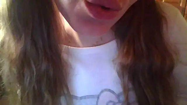 Snapshot of Sexymiss26 chatting on March 4, 2:53 pm Sexymiss26 online show from March 4, 2:53 pm