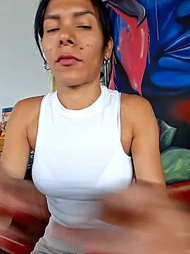 Snapshot of Doll_Loren chatting on February 4, 2:32 pm Doll Loren online show from February 4, 2:32 pm