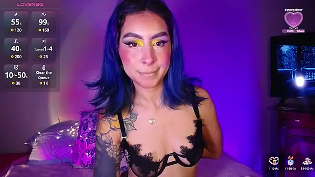 Cinamoonn online show from January 8, 8:29 pm