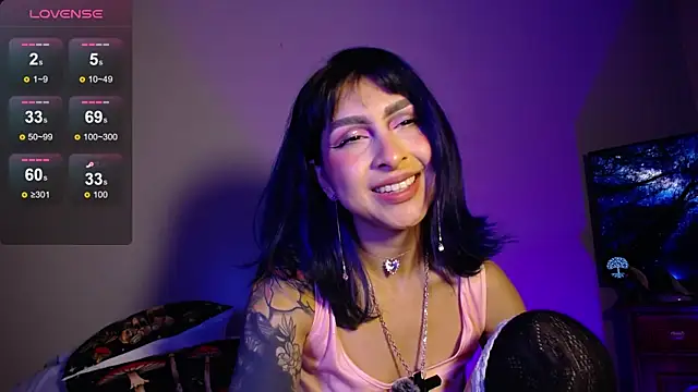 Cinamoonn online show from January 30, 11:55 pm