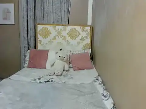 lady kim boner online show from February 27, 12:34 pm