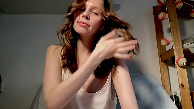 Snapshot of Nikki_Mimimi chatting on January 26, 1:25 pm Nikki Mimimi online show from January 26, 1:25 pm