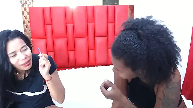 lizeth keilyn online show from November 12, 2:39 pm