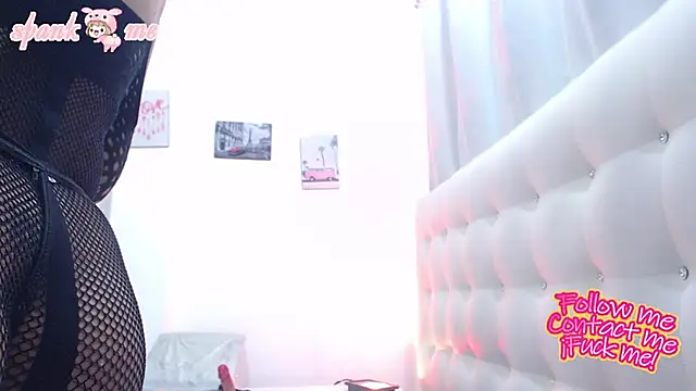 Snapshot of hornywife_ chatting on September 11, 5:35 pm hornywife online show from September 11, 5:35 pm