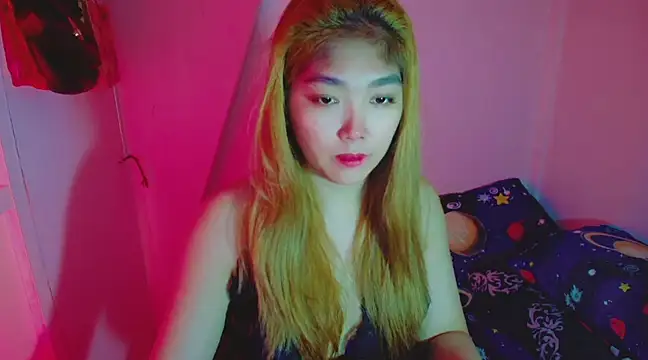 Snapshot of TR4NSCUTI3 chatting on January 25, 11:54 pm TR4NSCUTI3 online show from January 25, 11:54 pm