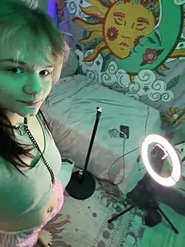 Cutiepiespanks online show from February 19, 9:11 pm