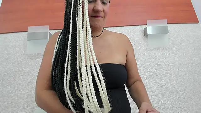 allice green online show from October 22, 2:34 am