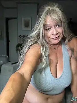 cowgirlc online show from July 11, 2:47 am