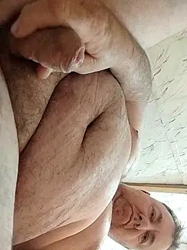 lawndad79 online show from February 9, 12:36 am