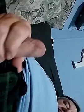 lawndad79 online show from March 12, 2:50 am