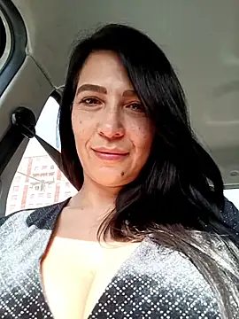 Snapshot of Cataleya80 chatting on February 9, 10:41 am Cataleya80 online show from February 9, 10:41 am