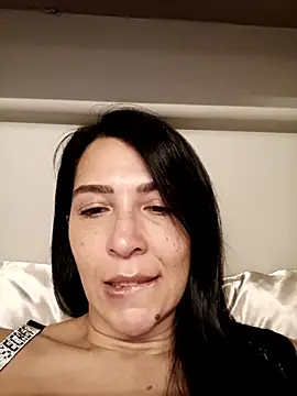 Snapshot of Cataleya80 chatting on February 17, 4:57 pm Cataleya80 online show from February 17, 4:57 pm